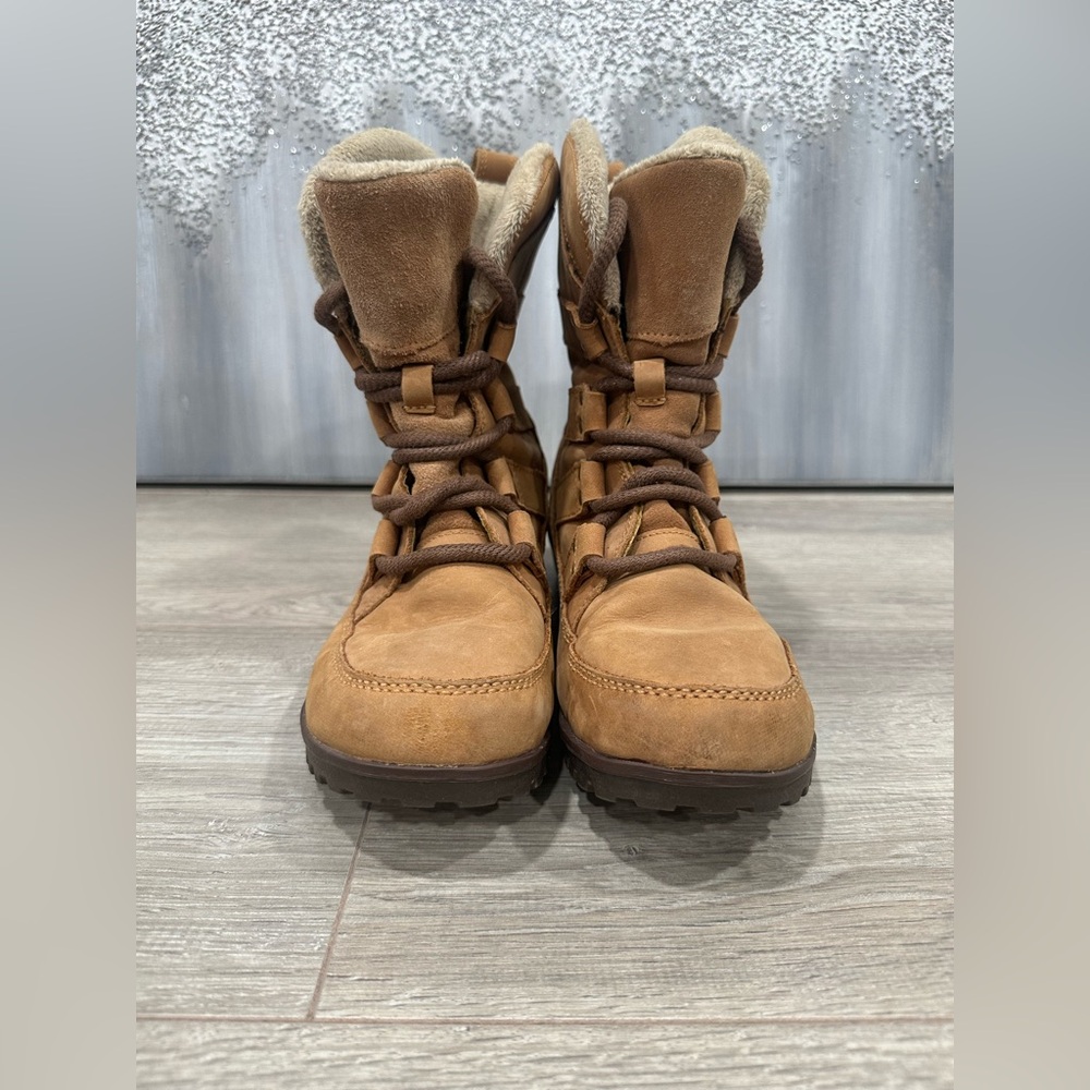 SOREL Women’s Meadow Lace Premium Snow Boot Soze 7 - Picture 2 of 10